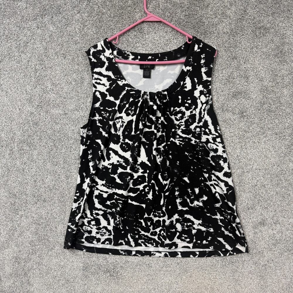 Donna Moore Tank Top XXL Dark Academia Contemporary Modernist Mob Wife Lagenlook